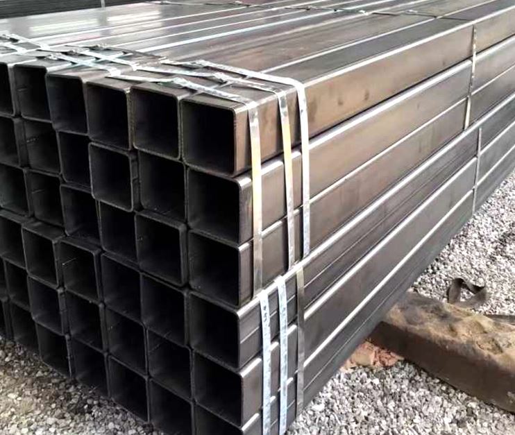 Thép hộp đen cỡ lớn 100 x 100 x 2.0